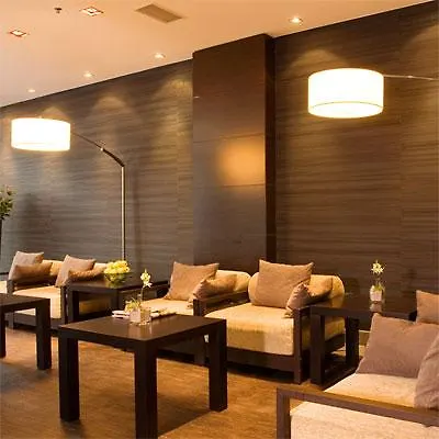 Hotel Nh Danube 4*